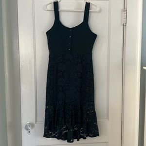 Pinkyotto New York green dress SIZE Small, only worn once